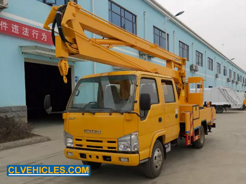 Articulated boom lift truck