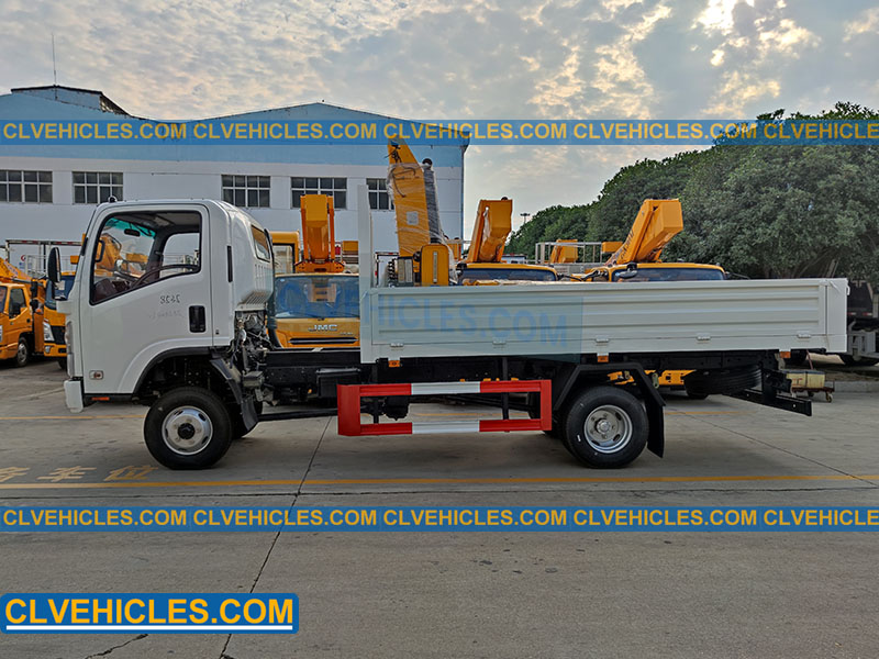 3.2ton truck with crane