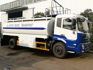 refueler truck