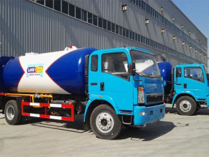 LPG Gas Transport Truck