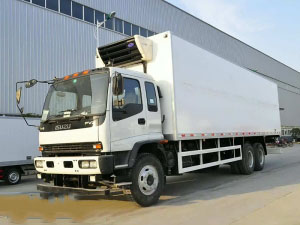 ISUZU Refrigerator Truck