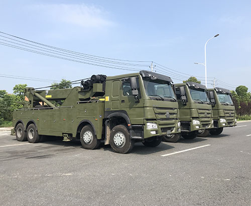 Three Unit Of HOWO Rotating Wrecker Trucks Ship To Nigeria