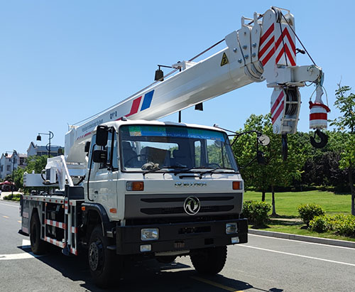 One unit of 10ton Crane Truck Ship to Pakistan