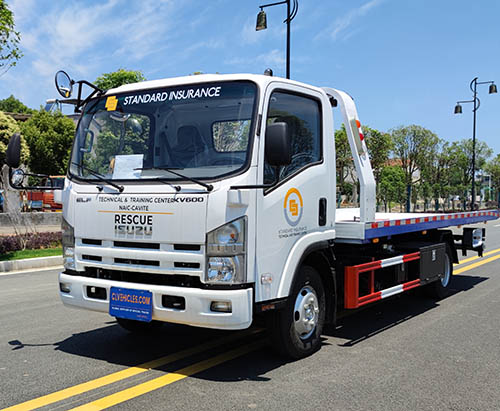 Three Units of ISUZU Flatbed Wrecker Trucks Ship To Philippines