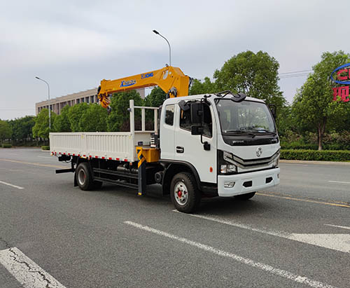 One Unit Of Truck With Crane Ship to Congo