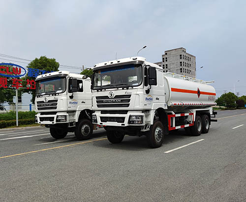 Two Units of 22CBM Fuel Tank Trucks Ship to Mali